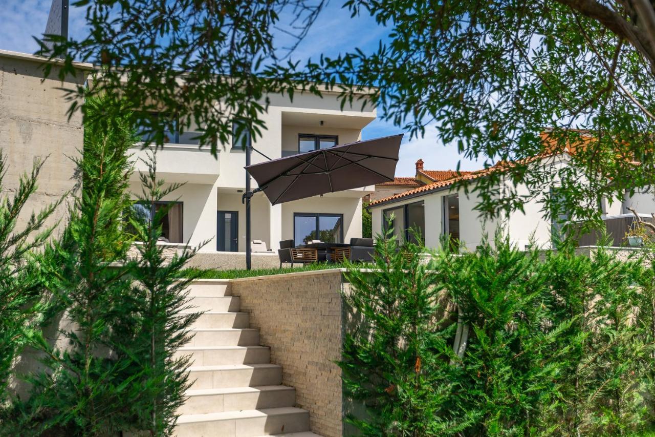 Villa Cascada Muntić エクステリア 写真