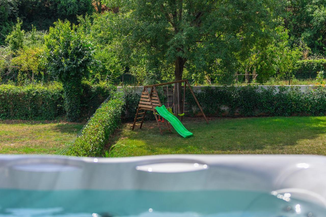 Villa Cascada Muntić エクステリア 写真